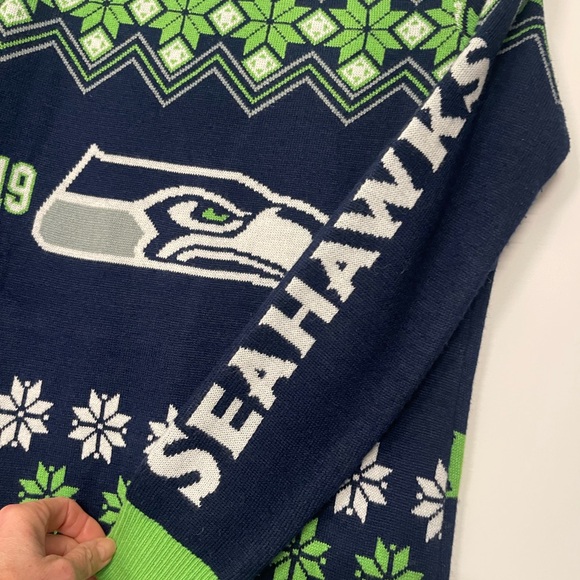 NFL SEATTLE SEAHAWKS Green and Blue Cardigan Sweater Super Bowl NFC Champions - Picture 2 of 7